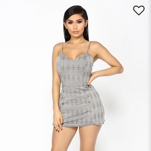 Cute plaid romper XS